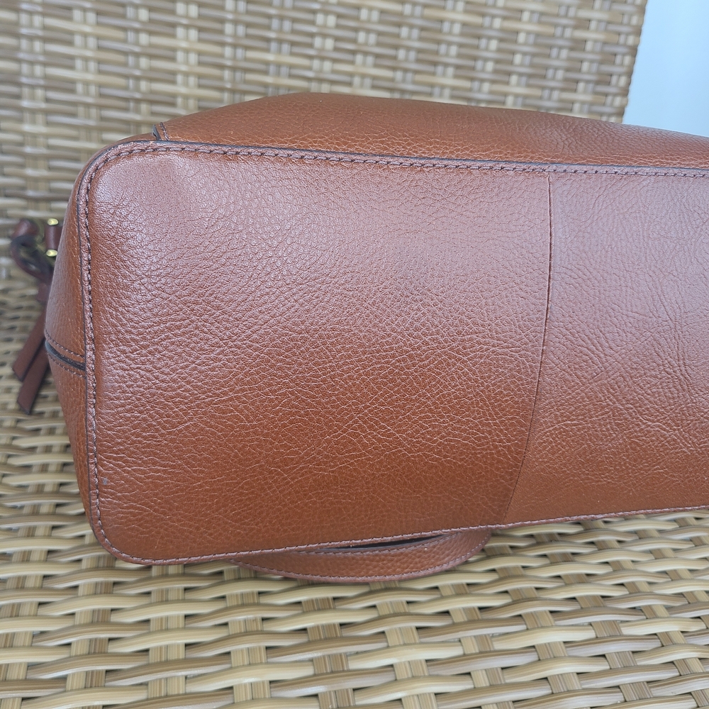 Fossil Evelyn Tote Shoulder Crossbody Bag Leather Brown Gold Hardware NWOT - Picture 9 of 15